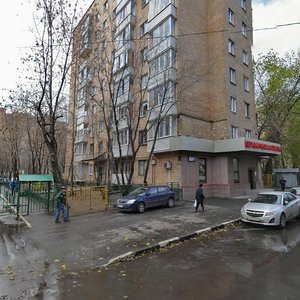 Usiyevicha Street, 17, Moscow: photo