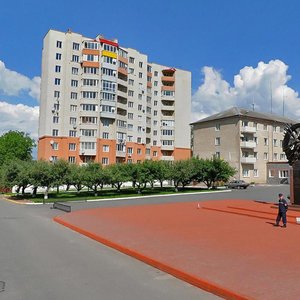 Vulytsia Lva Tolstoho, 7, Khmelnytskyi: photo