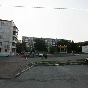 Pionerskaya ulitsa, 10 ، تشيليابينسك: صورة