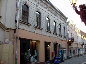 Vulytsia Korzo, 19, Uzhhorod: photo