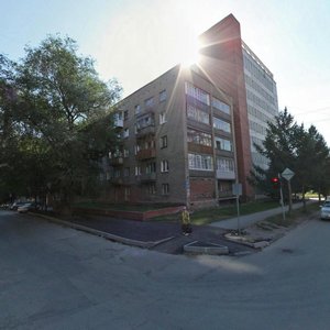 Maksima Gor'kogo Street, 102, Novosibirsk: photo