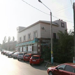 Kirova Street, 100, Astrahan: photo