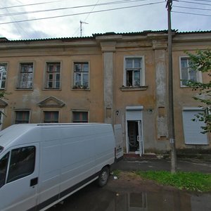 Lva Tolstogo Street, 35, Pskov: photo