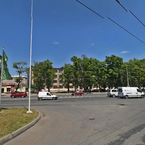 Heroes of Kharkov Avenue, 151, Kharkiv: photo