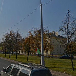 Niezaliezhnasci Avenue, 111, Minsk: photo