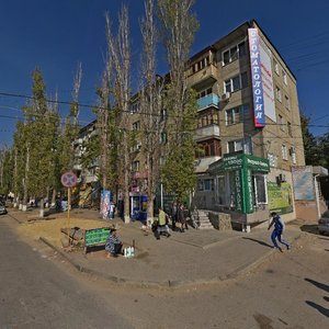 Волгоград, Улица 50 лет Октября, 4: фото