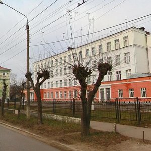 Дзержинск, Улица Маяковского, 18: фото