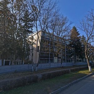 Ordzhonikidze Street, 9, Pyatigorsk: photo