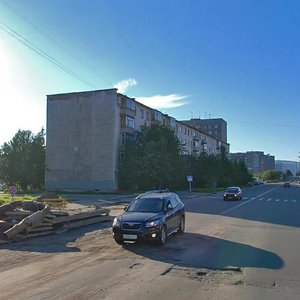 Мурманск, Улица Адмирала Флота Лобова, 11: фото