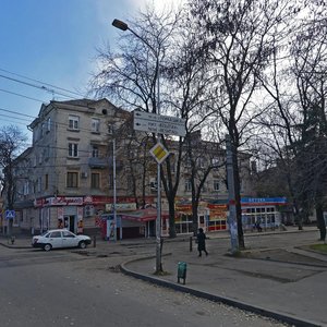 Пятигорск, Проспект 40 лет Октября, 93: фото
