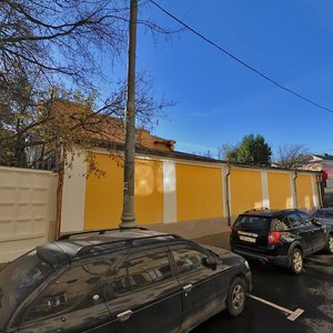 Novokuznetskaya Street, 1с3, Moscow: photo