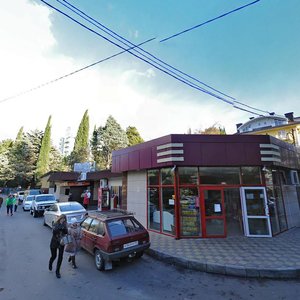 Ulitsa Revolyutsii, 10, Sochi: photo