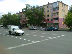 Павлодар, Улица Торайгырова, 73: фото