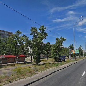 Киев, Харьковское шоссе, 12: фото