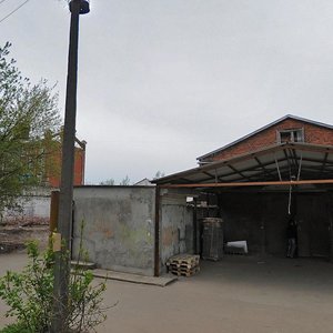Dvor Proletarki Street, 126, : foto