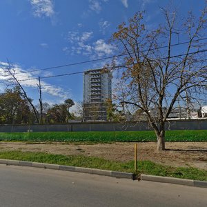 Street Kubanskaya Naberezhnaya, 3, Krasnodar: photo