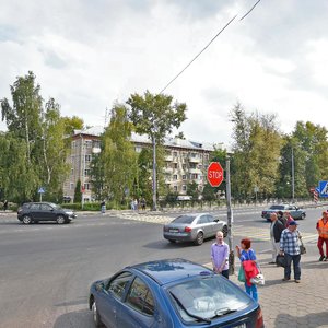 Krasnoy Armii Avenue, 8, : foto