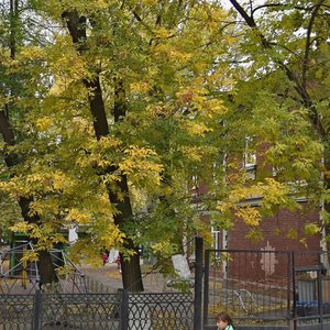 Саратов, Астраханская улица, 79А: фото