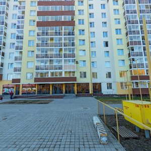 Anatoliya Muranova Street, 18, Yekaterinburg: photo