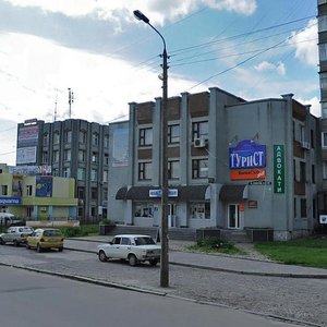 Хмельницкий, Прибугская улица, 8: фото