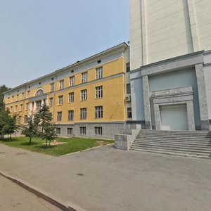 Sofyi Kovalevskoy Street, 16, : foto