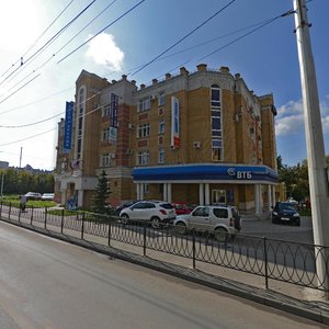 Khadi Taktasha Street, 1, Kazan: photo