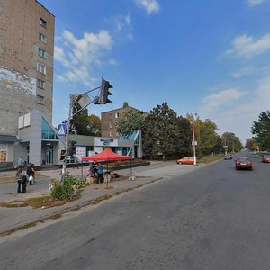 Vulytsia Zakhysnykiv Ukrainy, 1 ، : صورة
