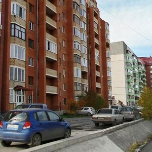 Parovoznaya Street, 9, Tyumen: photo