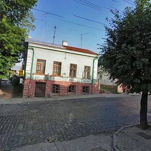 Vulytsia Shevchenka, 100, Chernivtsi: photo