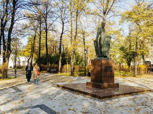 Andronyevskaya Square, 10с3, Moscow: photo