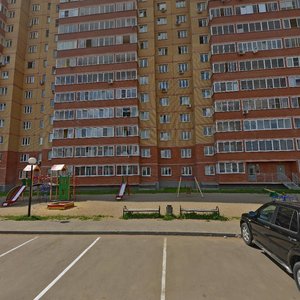 Molodyozhnaya Street, 27, : foto