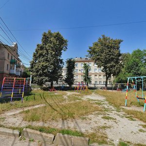 Vulytsia Hrushevskoho, 3, Ternopil: photo