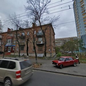 Svyatoshinska Street, 18, Kyiv: photo