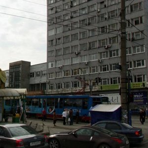 Revolyutsii Street, 56А, Perm: photo