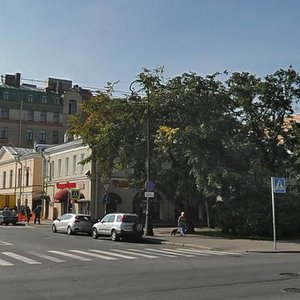 Bolshoy Vasilyevskogo Ostrova Avenue, 20, Saint Petersburg: photo