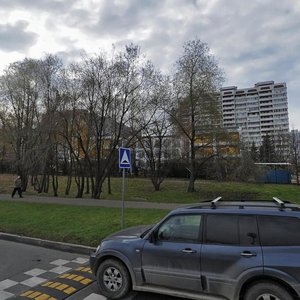 Krylatskye Kholmy Street, 11, Moscow: photo