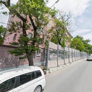 Olega Koshevogo Street, 27, Vladivostok: photo