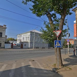 Gabdully Tukaya Street, 82, Kazan: photo