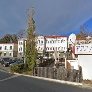 Gorkogo Street, 4, Tuapse: photo