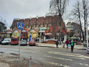 Надворная, Улица Вячеслава Черновола, 4: фото