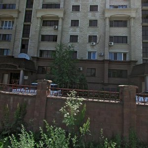 Qapparov Street, 9/10, : foto