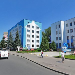 Vulytsia Viacheslava Chornovola, 1, Rivne: photo