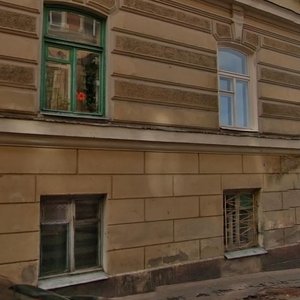 Yuzhniy Val Street, 4, Vyborg: photo