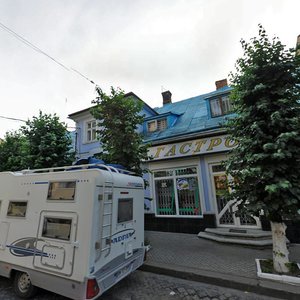 Vulytsia Heroiv Maidanu, 2А, Chernivtsi: photo