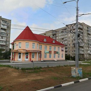 Oktyabrskiy prospekt, 28А, Nizhniy Tagil: photo