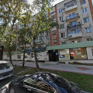 Petra Komarova street, 5, : foto