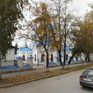 Тюмень, Улица Семакова, 13: фото