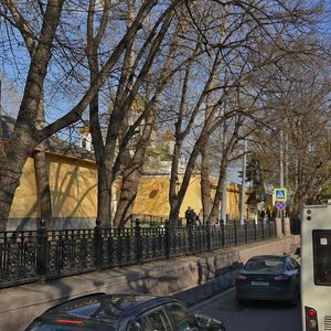 Москва, Гагаринский переулок, 1: фото