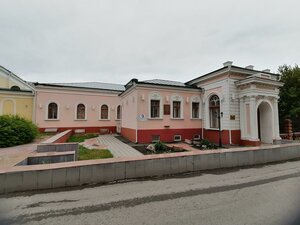 Irtyshskaya naberezhnaya, 9, Omsk: photo