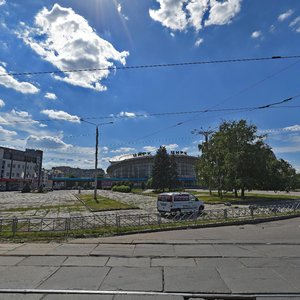 Maidan Buhrymovoi, 1, Kharkiv: photo